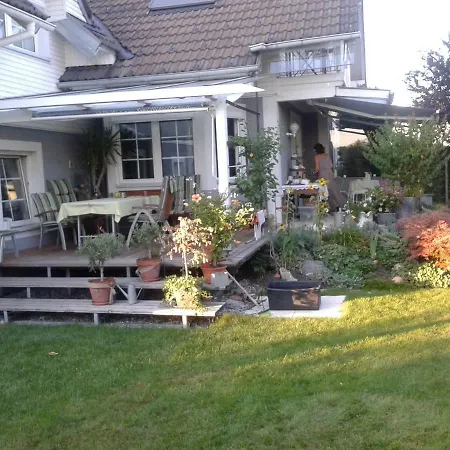 格林森林假日公寓 * 多恩比恩